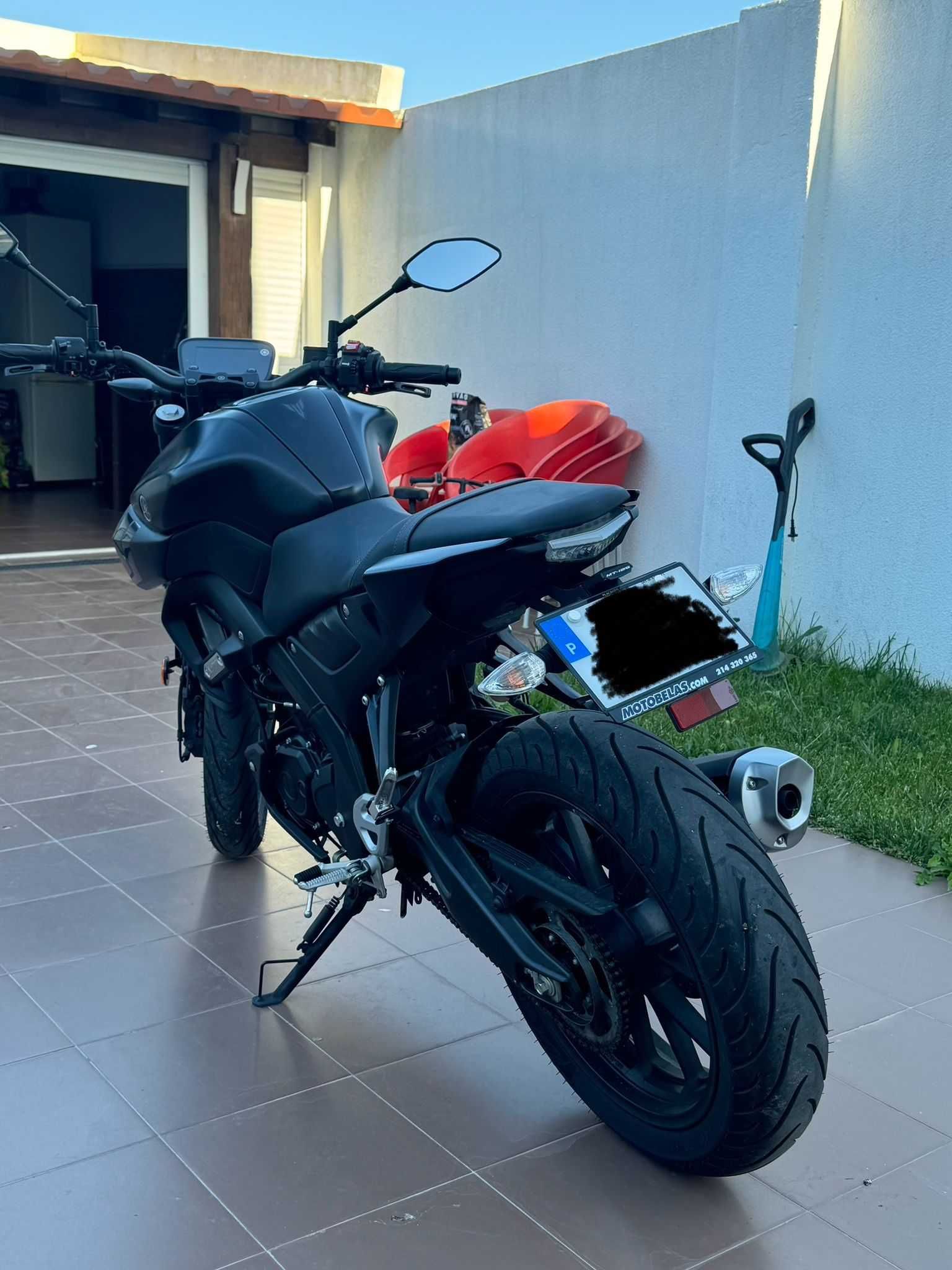Yamaha MT-125 como nova