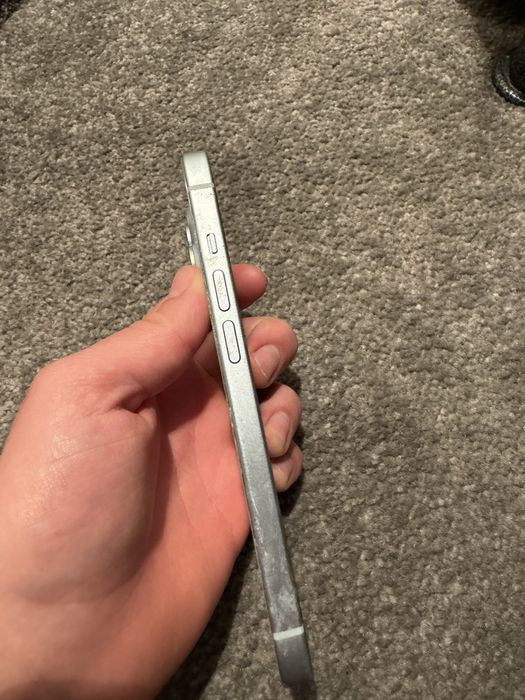 iphone 15 не робочий читати опис