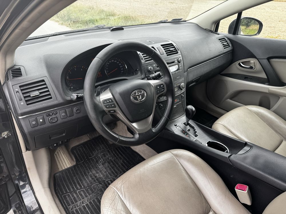 Toyota Avensis 2.2 D cat automat