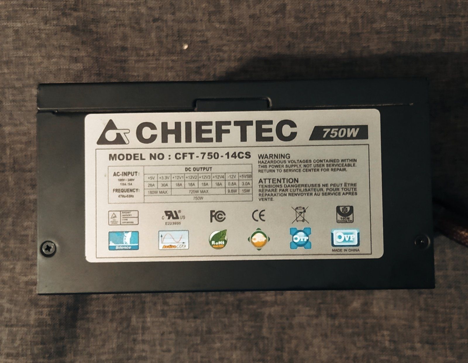 БП Chieftec 750W модульный блок питания 750Вт