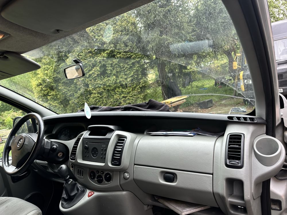 Opel Vivaro 2.5CDTI 145KM 2006r L1H1 Możliwa zamiana
