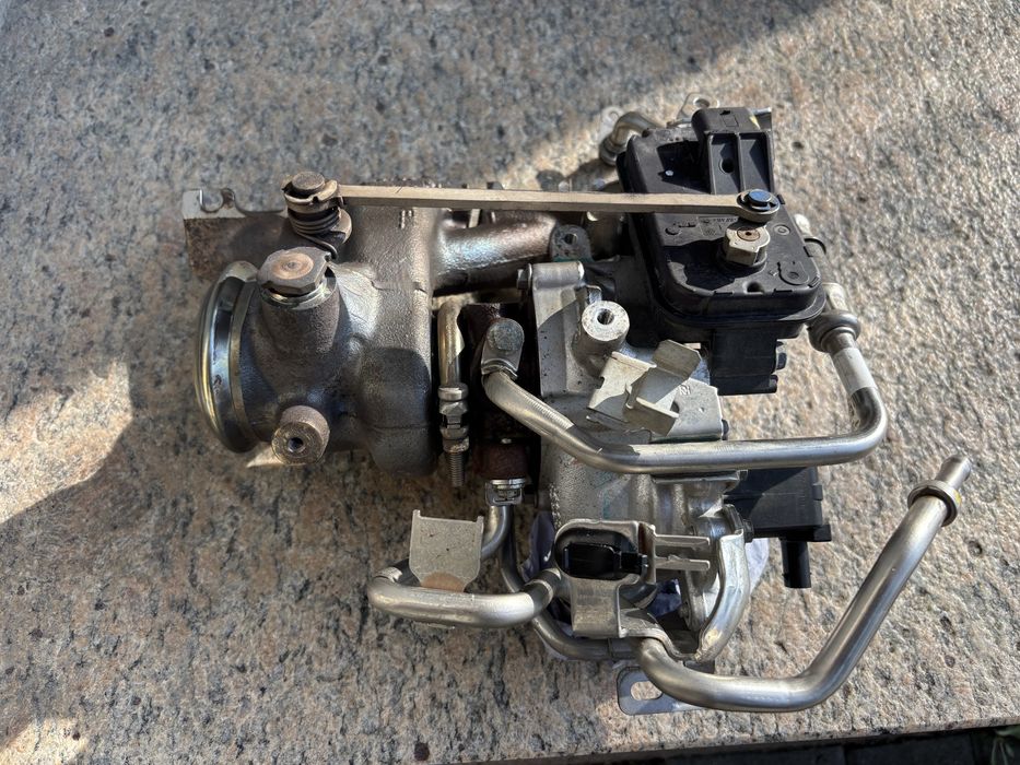Turbosprężarka ,turbina 1.3T Mercedes Renault