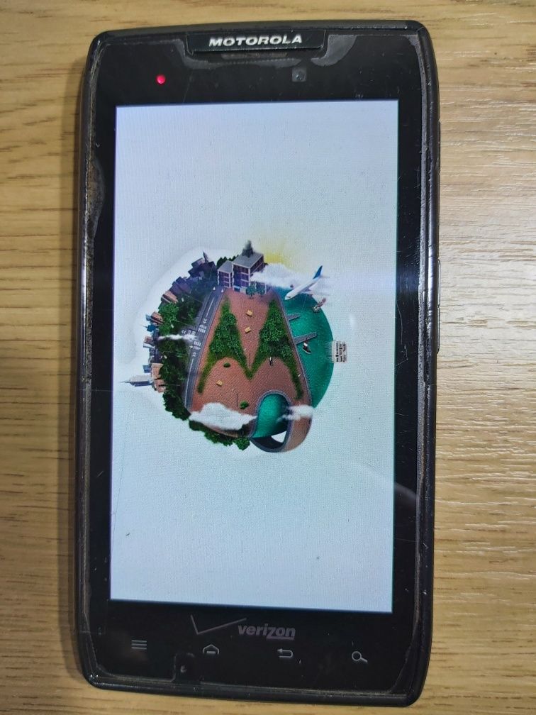 Motorola xt912 1/16 Gb. Идеальное рабочее состояние