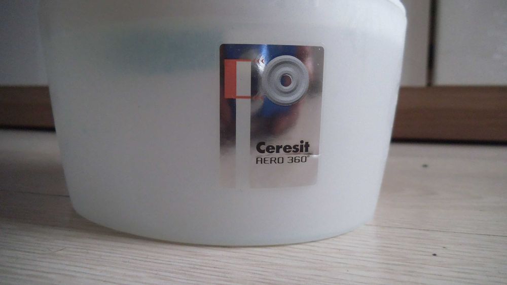 Pochłaniacz wilgoci Ceresit Aero 360