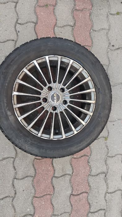 Alufelgi z oponami zimowymi 16" 5X114,3  215/60/16" cena za komplet.