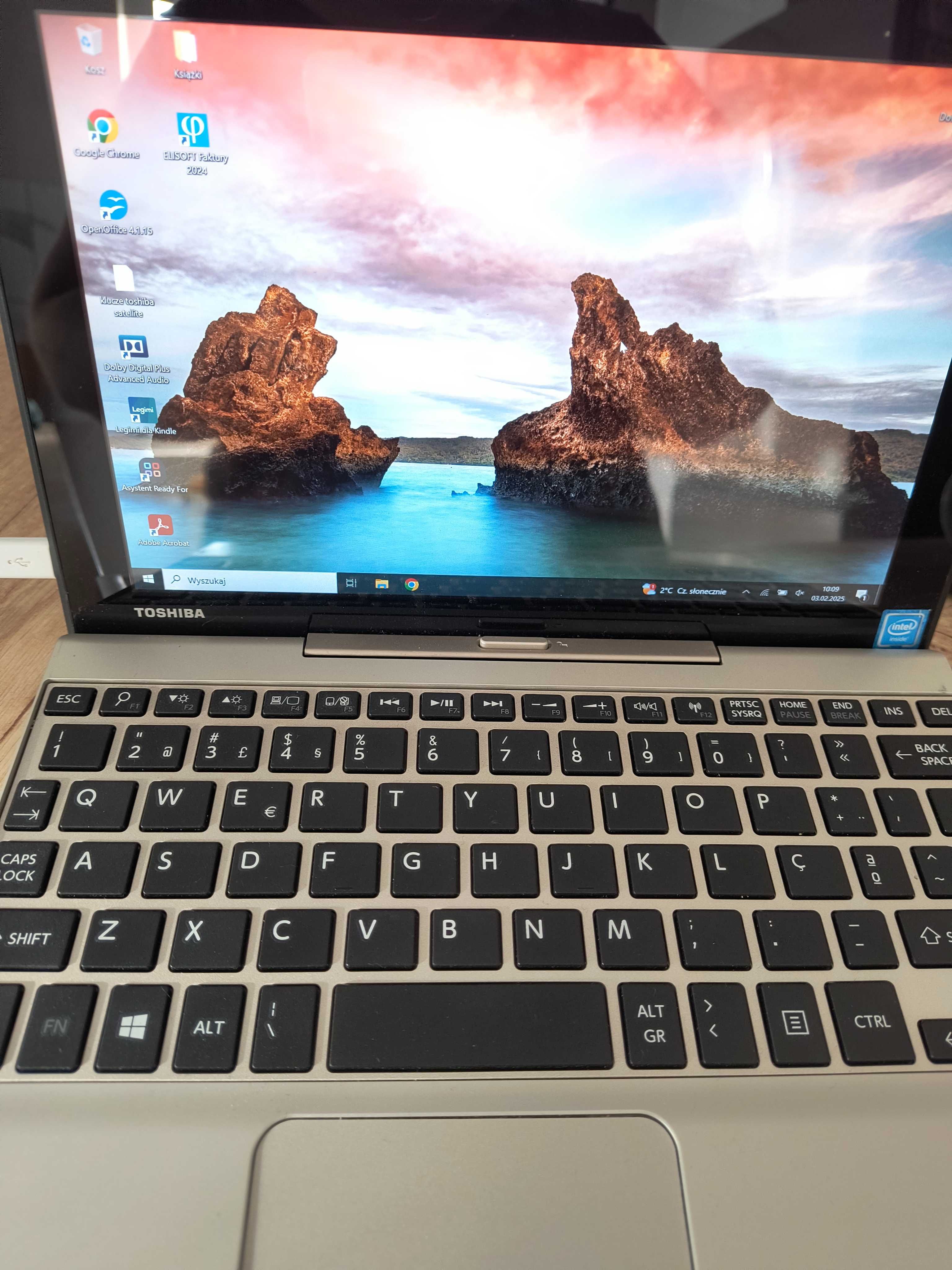 Tablet Laptop Toshiba Click stan bardzo dobry