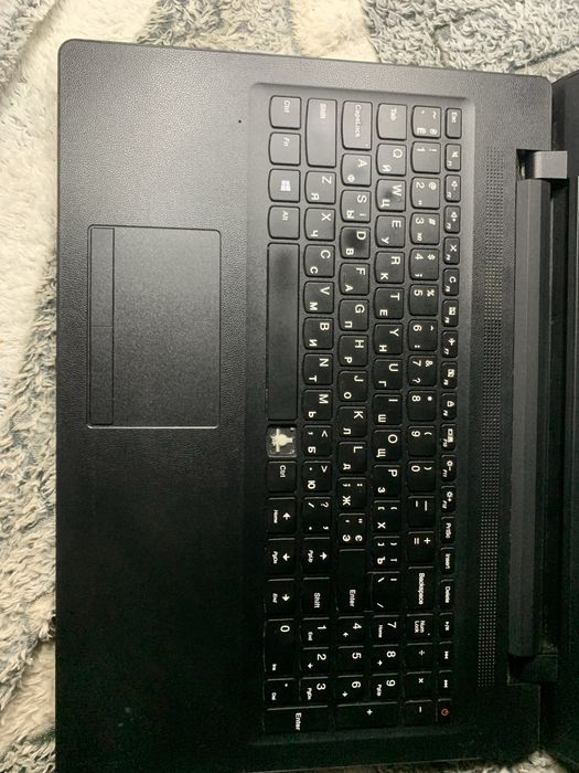 Продаю ноут бук