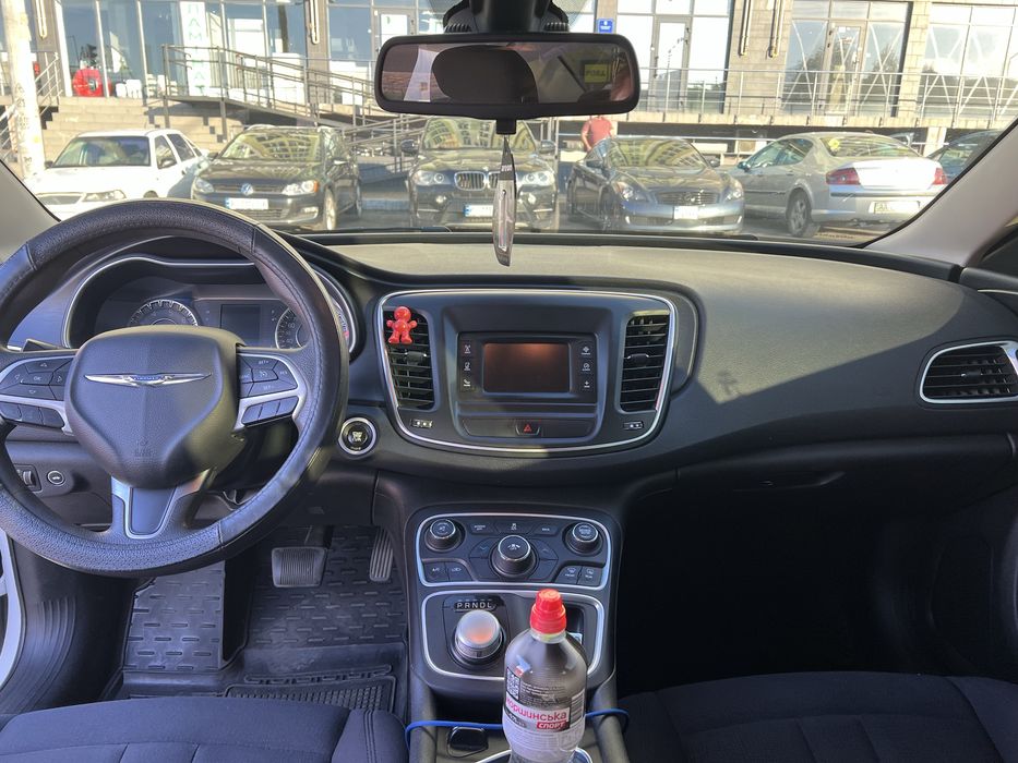 Продам авто chrysler 200