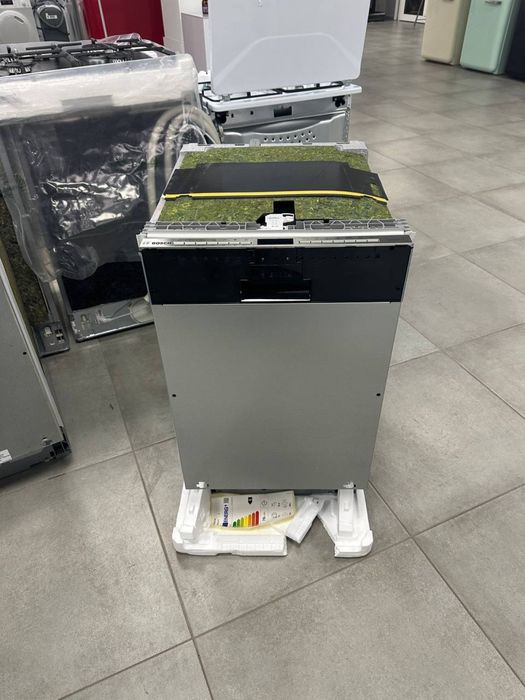 Посудомийна машина 45см Bosch SPV4HKX10E
