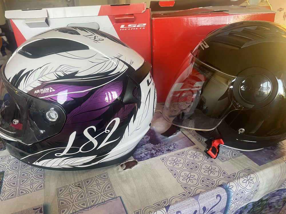 Vendo dois capacetes