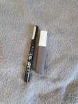 Eyeliner w pisaku i szminka