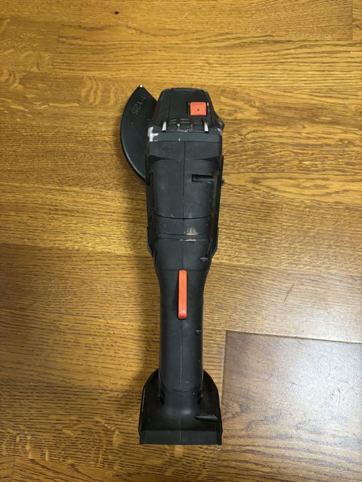 Акумуляторна шліфмашина Dnipro-M DGA-201