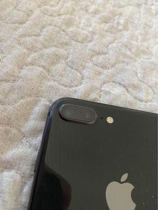 Продам Iphone 8 plus