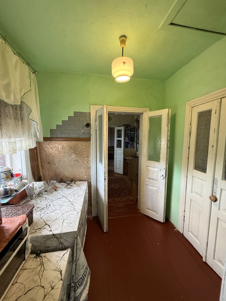 Гребінки. Будинок біля ставка. Продаж