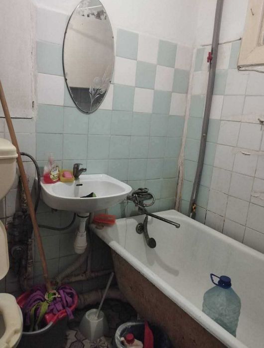 Продам двокімнатну квартиру в м.Соснівка