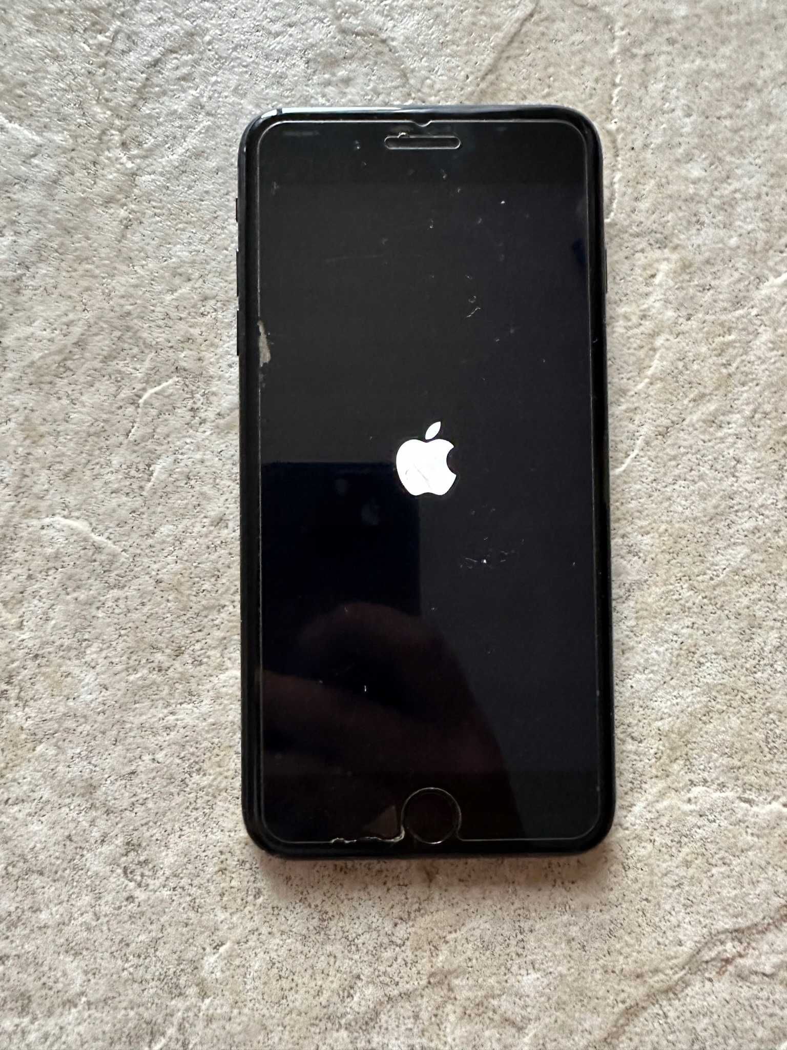 Smartfon Apple iPhone 7 Plus 3 GB / 32 GB czarny