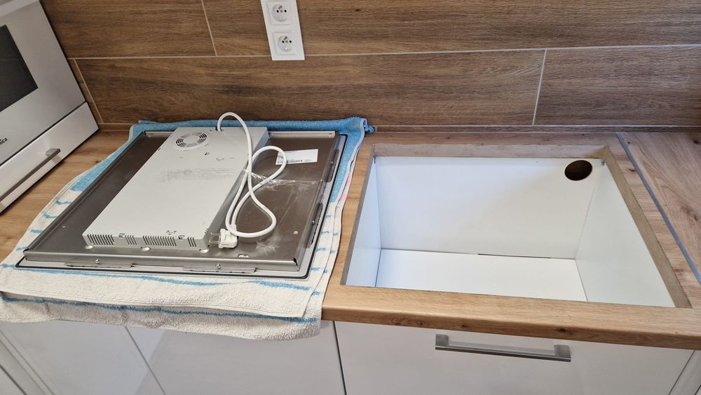 Płyta indukcyjna biała Amica 230V
