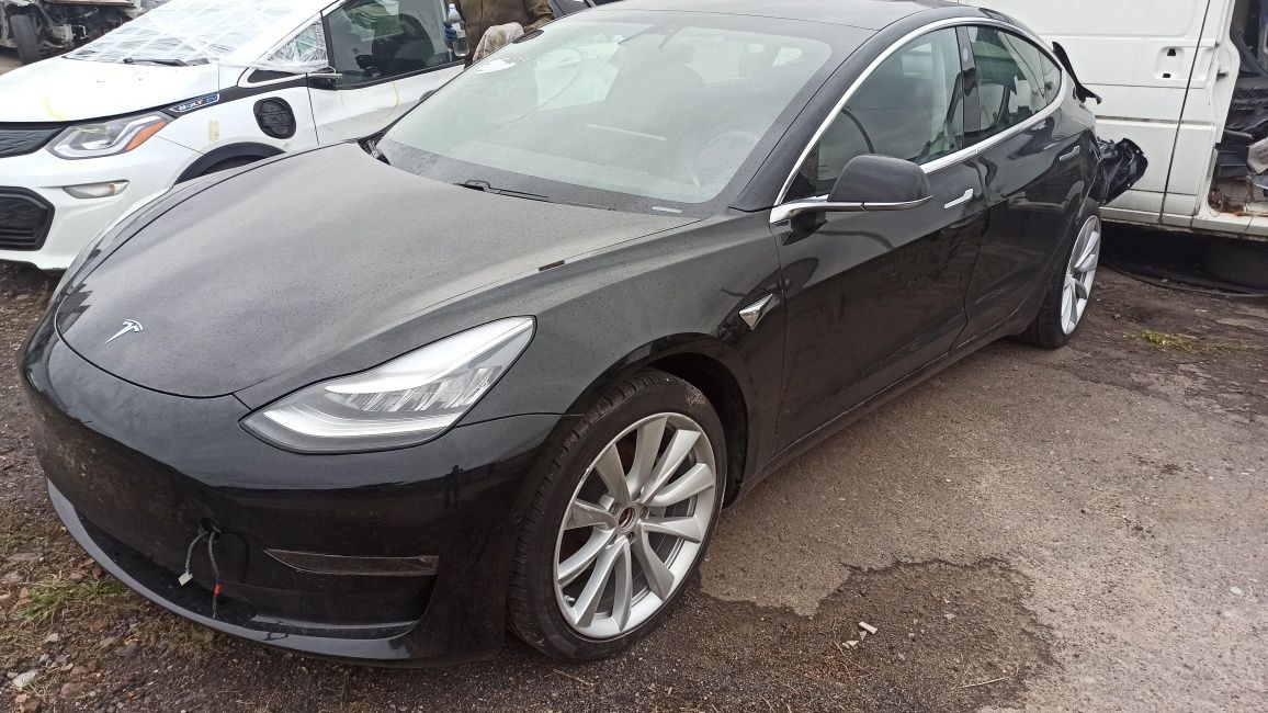 Розборка Tesla model 3 M3 по запчастинах  PBSB LRDM, PPMR