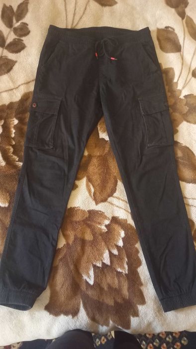 Продам штани на хлопця 29-30 р.