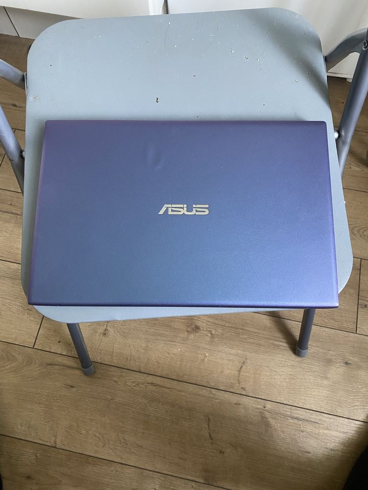 Laptop Asus VivoBook