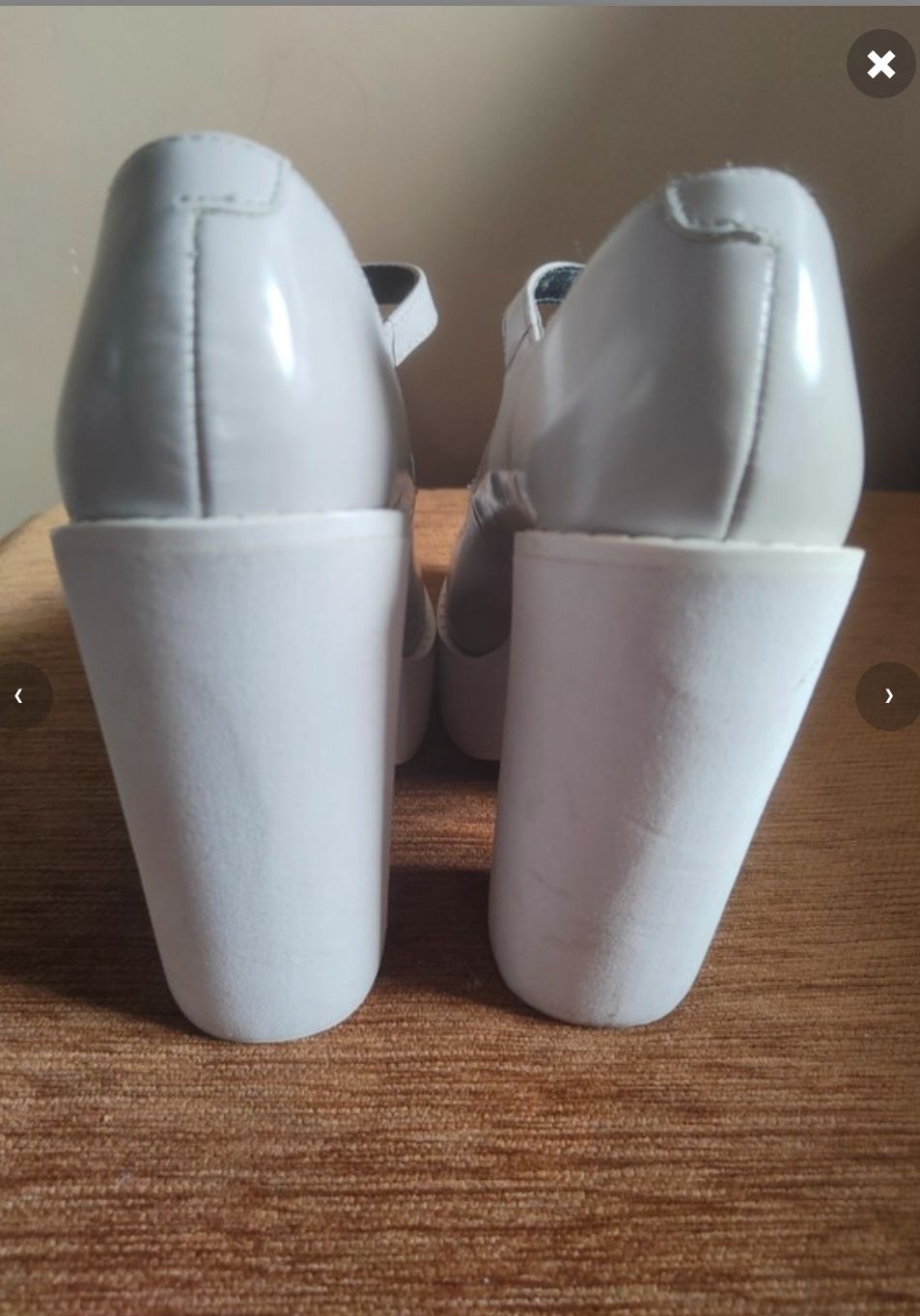 Modne buty River Island
