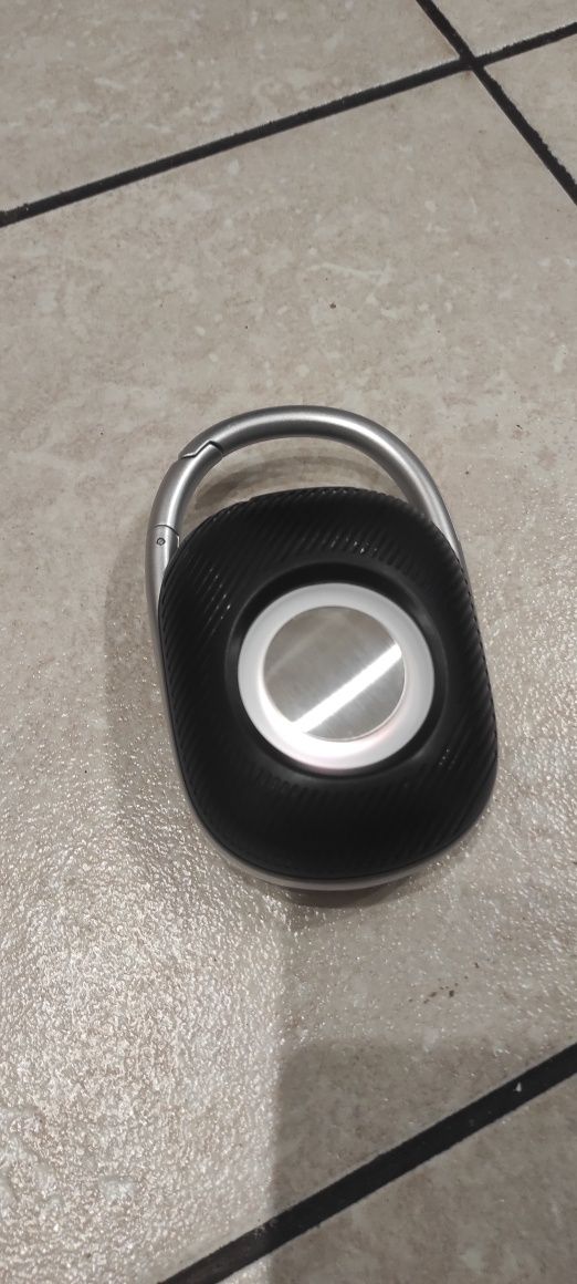 Głośnik Bluetooth,z USB ,wejście karta sd,ma zapięcie do paska