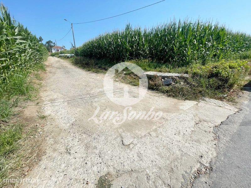 Terreno para moradia com 9.748m2 e 90m de frente em Parada, Vila do...