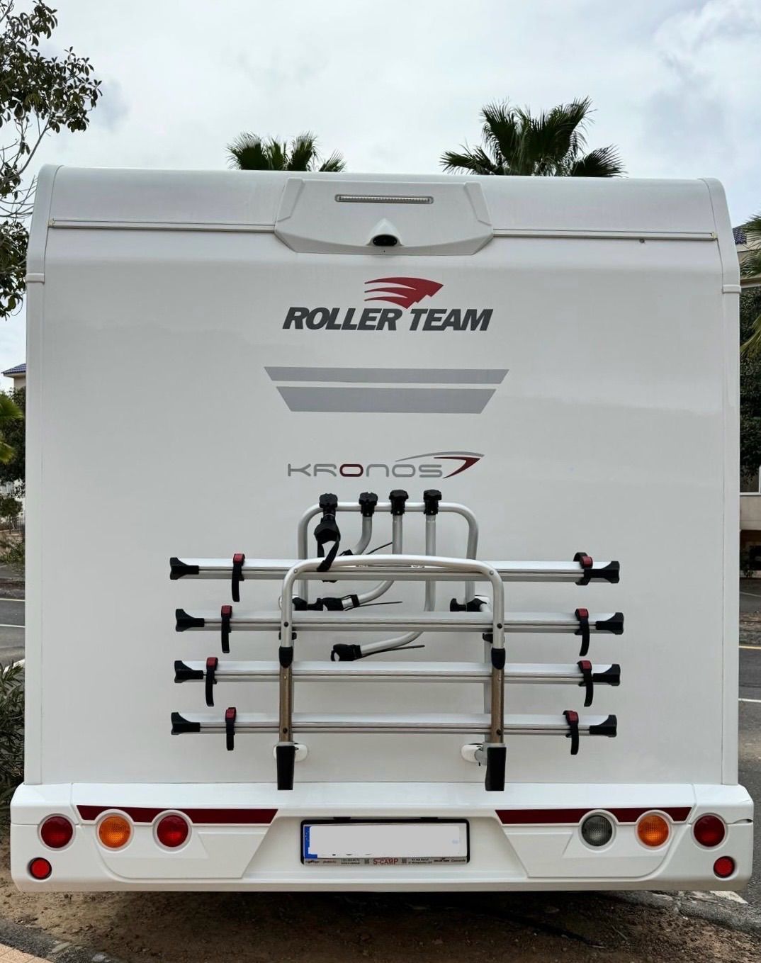 Roller Team Kronos 284 TL  Roller Team Kronos 284TL 5 os. Pneumatyka