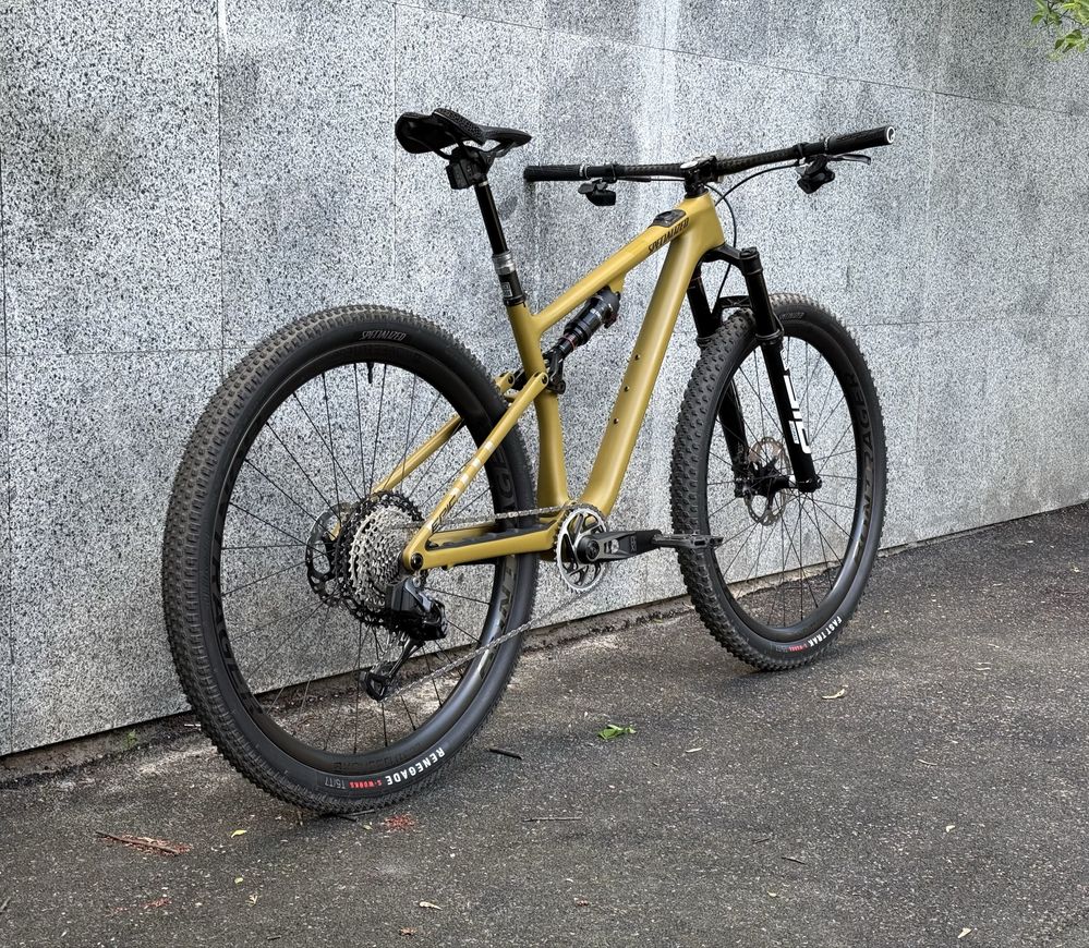 Specialized Epic Evo 2023