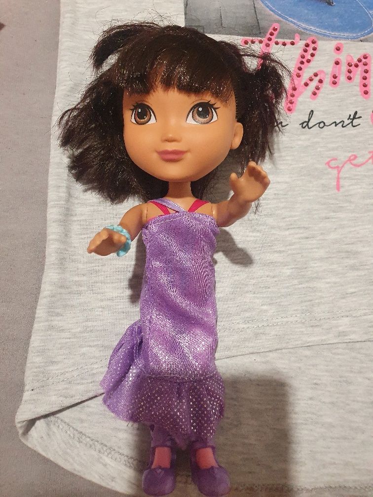 Lalka Dora 20 cm Mattel