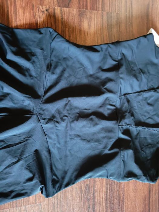 Nowe z metkami body wyszczuplające Maidenform XL z nogawkami