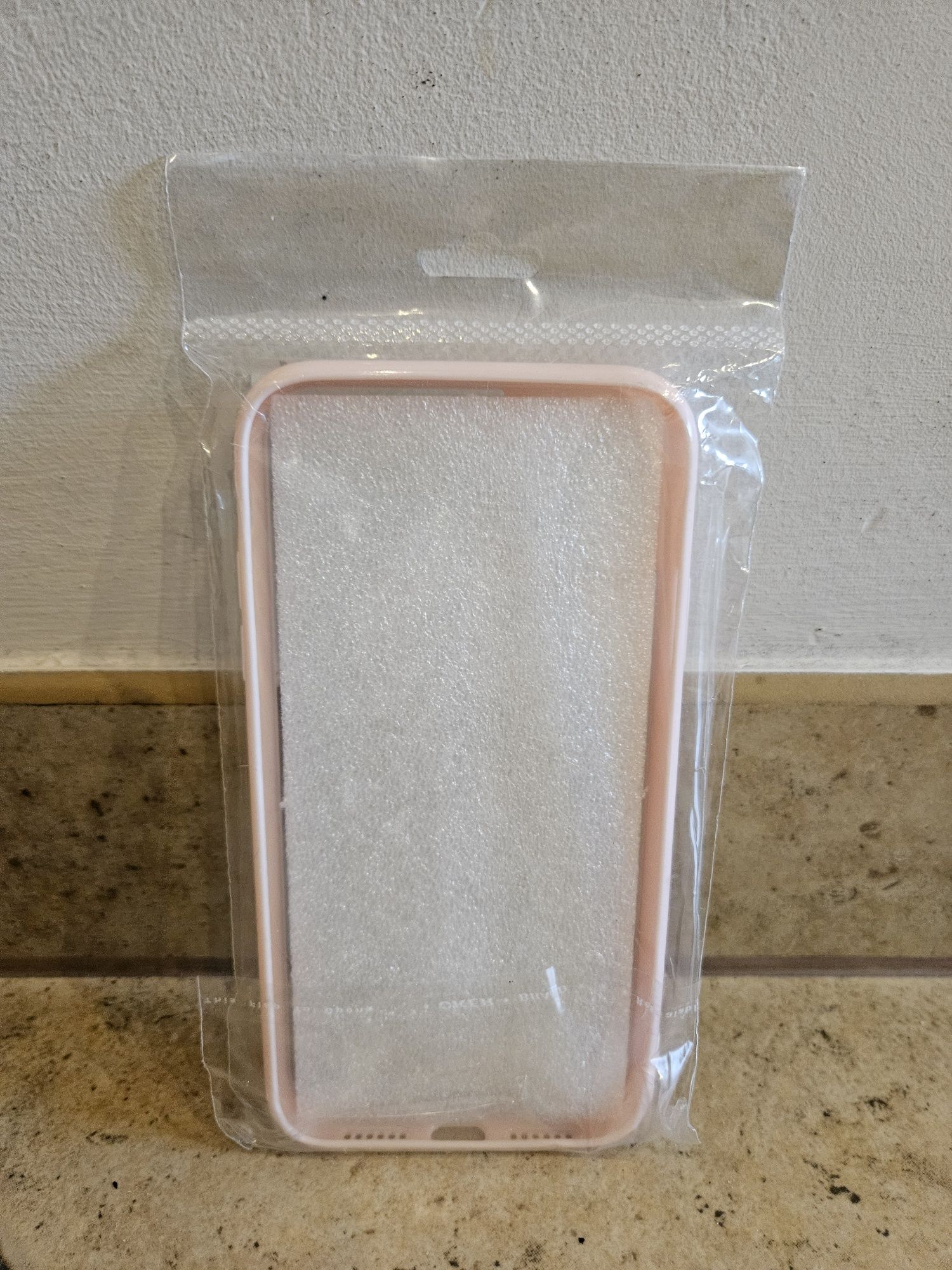 Etui do iPhone 11