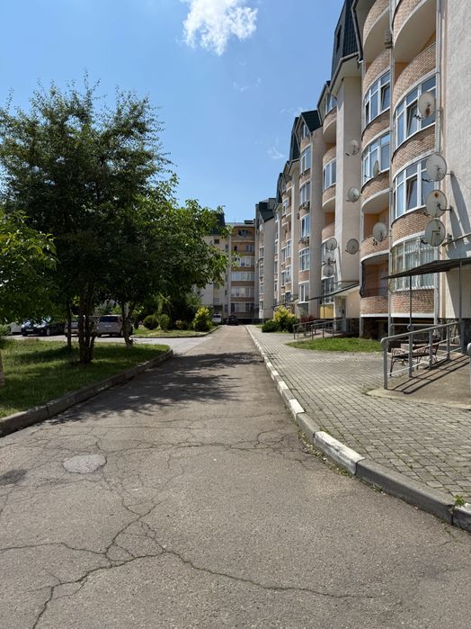 3-кімн. квартира 132м.кв. Будинок 2008р. Вул. О. Басараб.!!