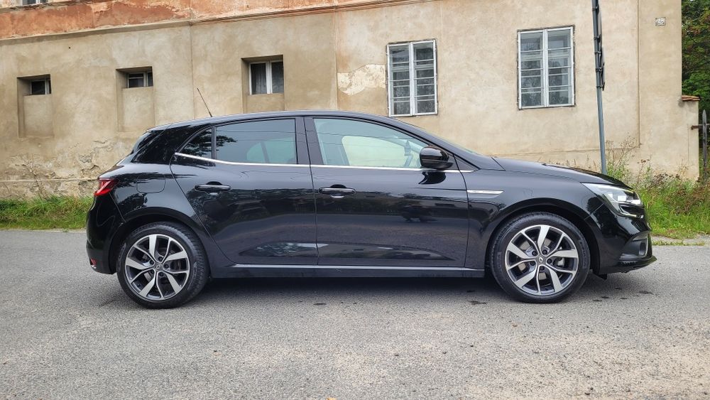 Renault megane IV BOSE