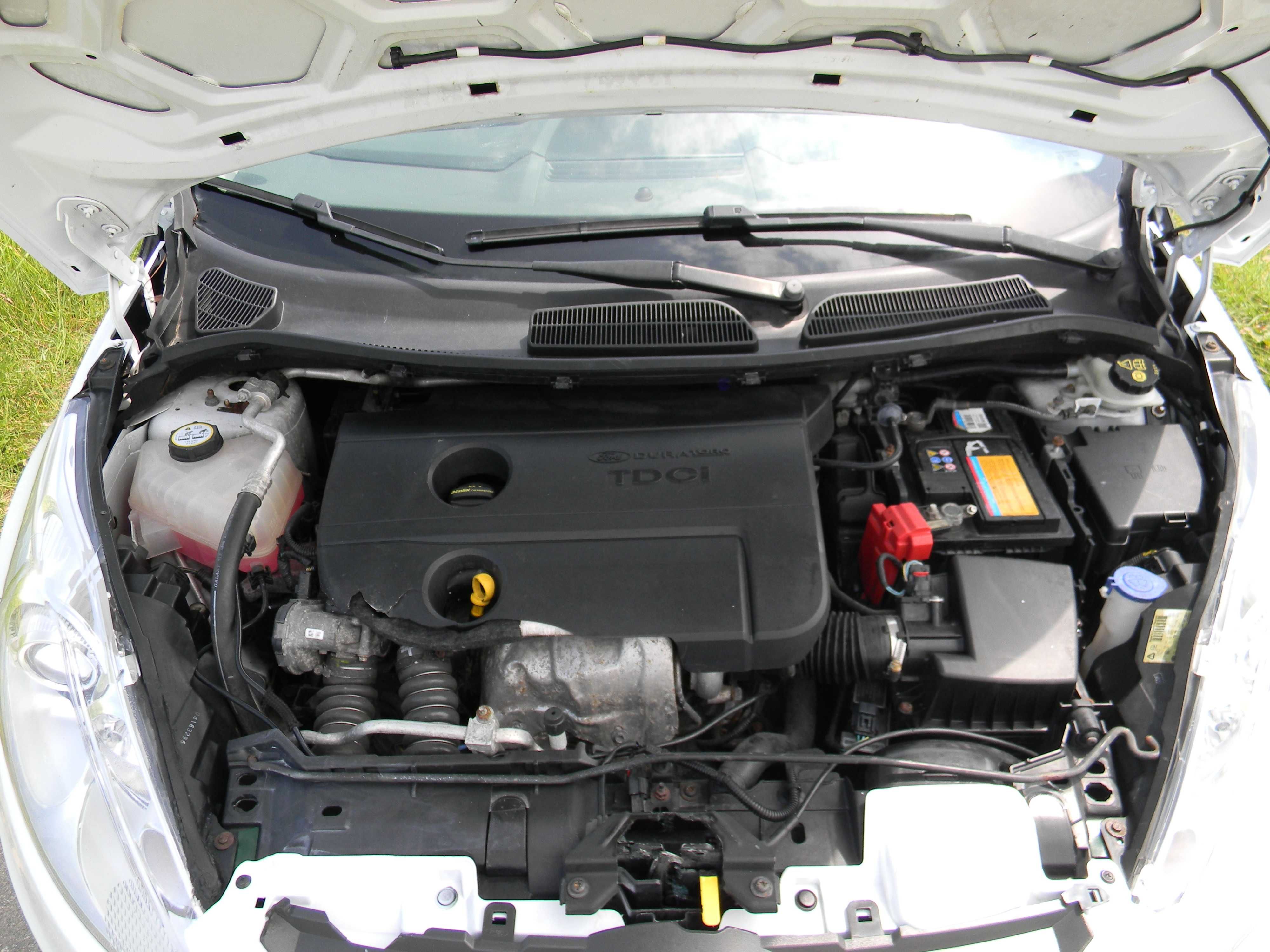 Ford Fiesta 1.6DCI Wersja Limitowana Full Opcja Skóra Lampa Led