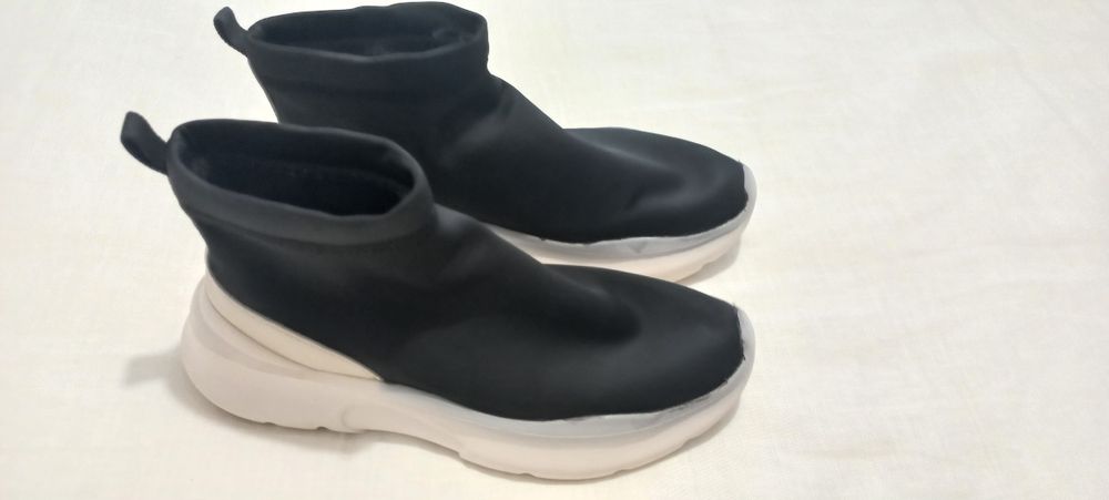 Sapatilhas bota Zara