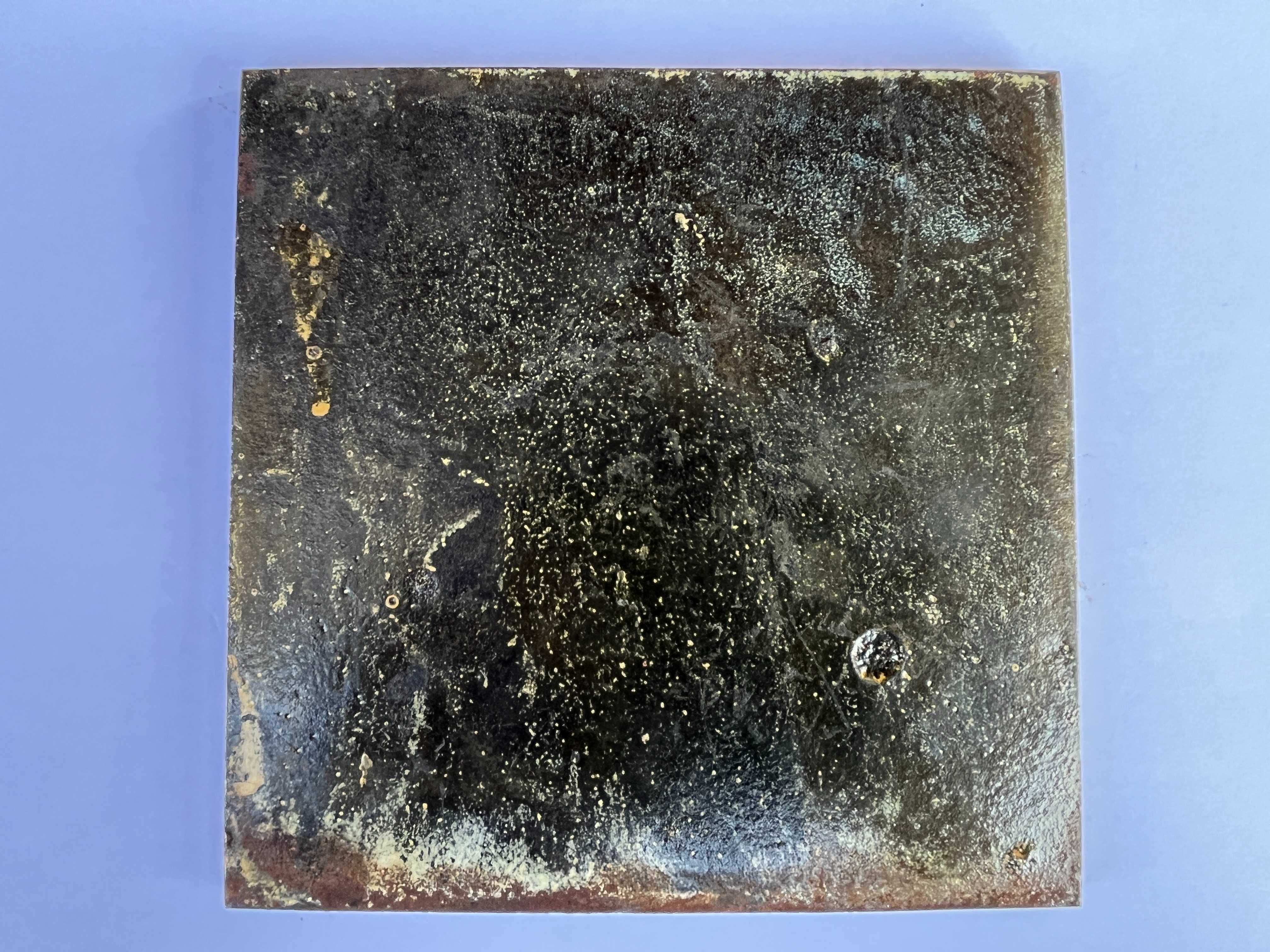 Placa relevada ferro da Metalúrgica Oliveira e Ferreirinhas 1939/1964