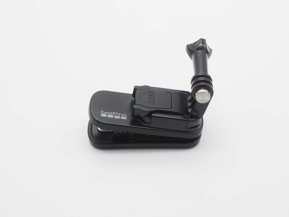 GoPro Clip (ATCLP-001) – Oryginalny uchwyt z magnesem i obrotem 360°