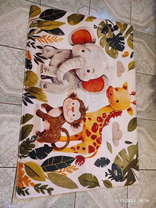 Nowy dywan do pokoju dziecięcego Zwierzęta 80x120