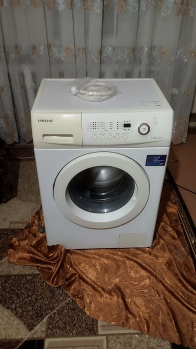 Машинка автомат Самсунг