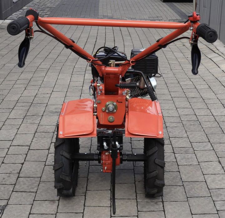 Акція! Безкоштовна доставка !Мотоблок бензиновий ZUBR НТ-172 (культива