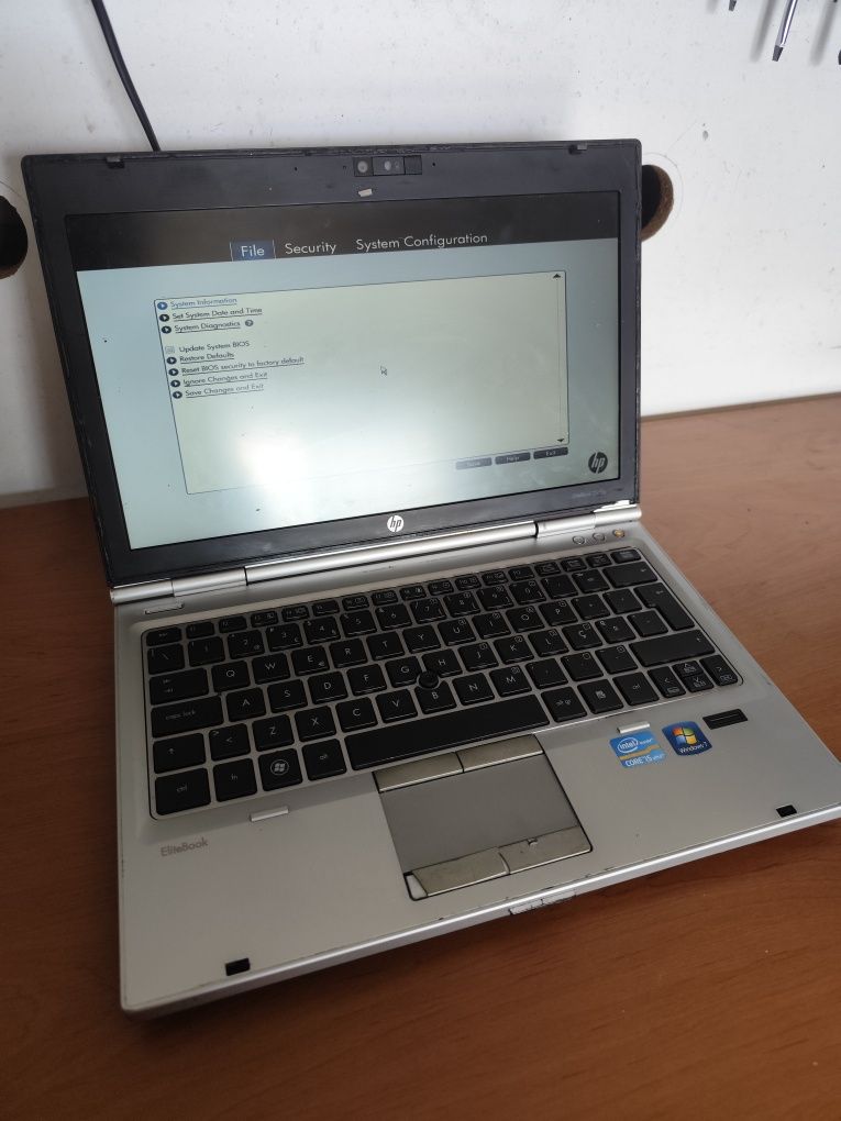 Portátil HP i5 sem disco
