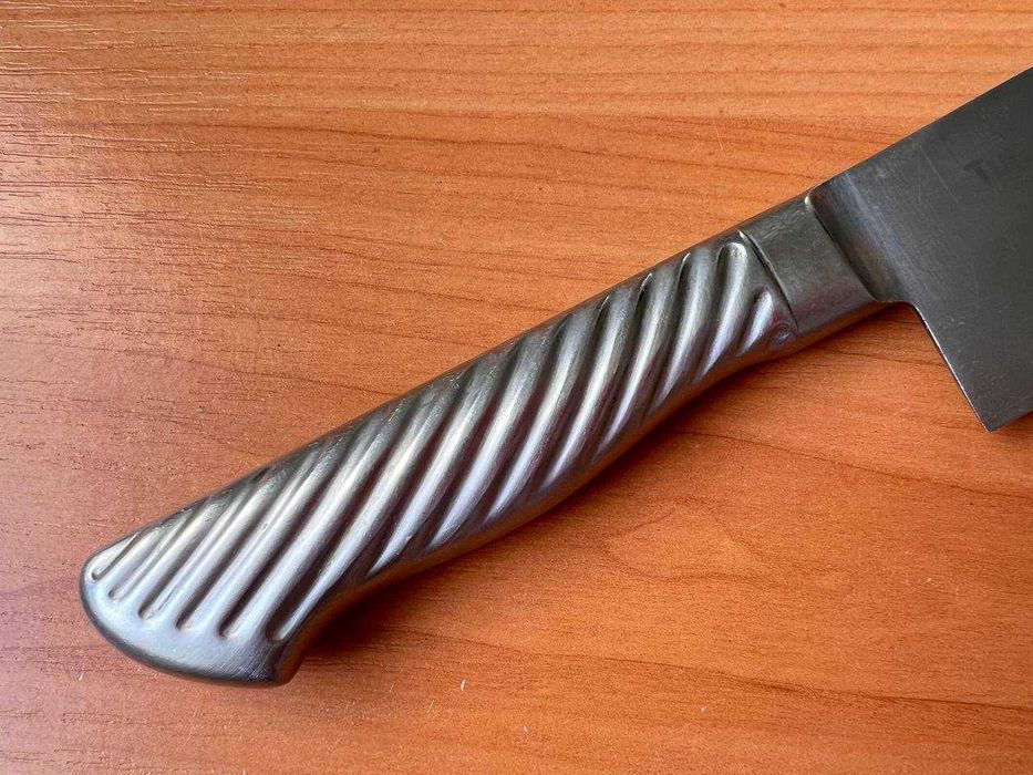 Кухонный японский нож Сантоку Tupperware дамаск