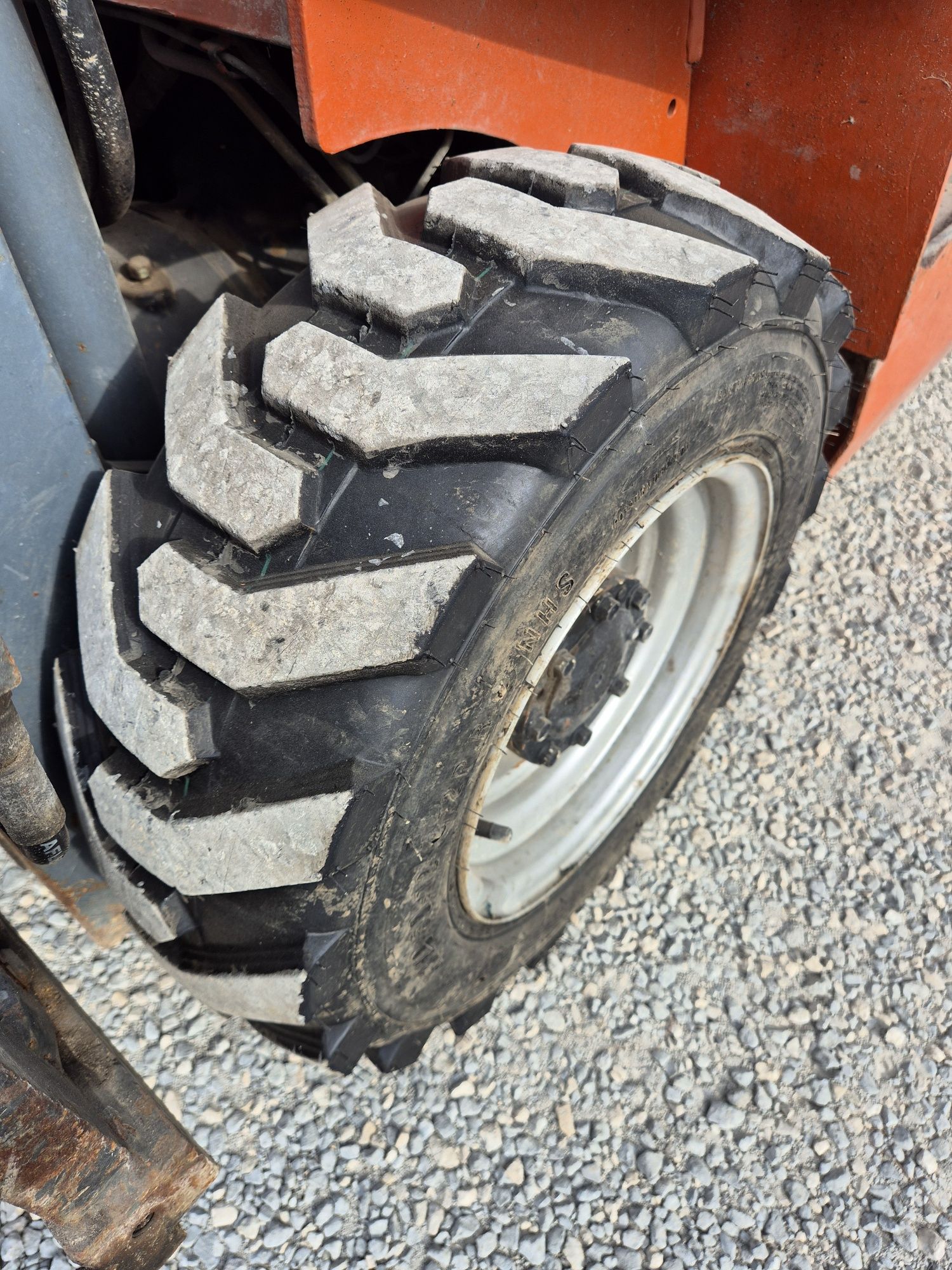 Wózek widłowy LINDE H25T EVO, triplex, przesuw, terenowy GAZ
