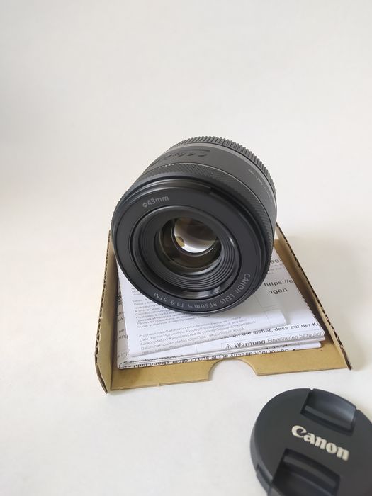 Об'єктив Canon RF 50mm f/1.8 STM,  Новий !