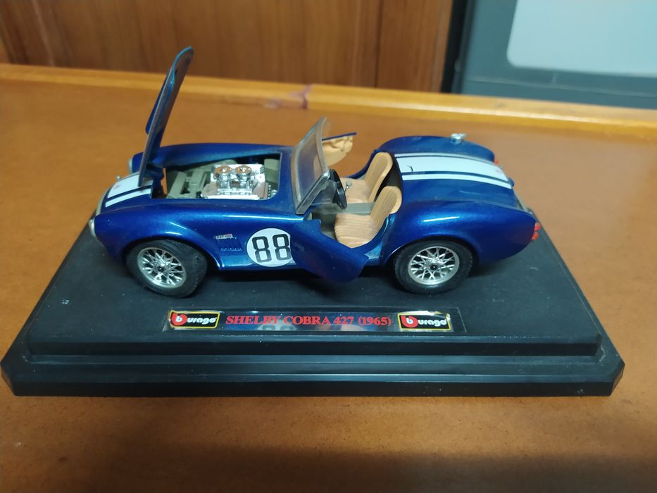 Miniatura automóvel colecionável, 20 cm, marca Burago Shelby Cobra 427