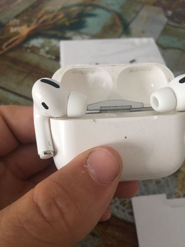 Продам навушники air pods pro