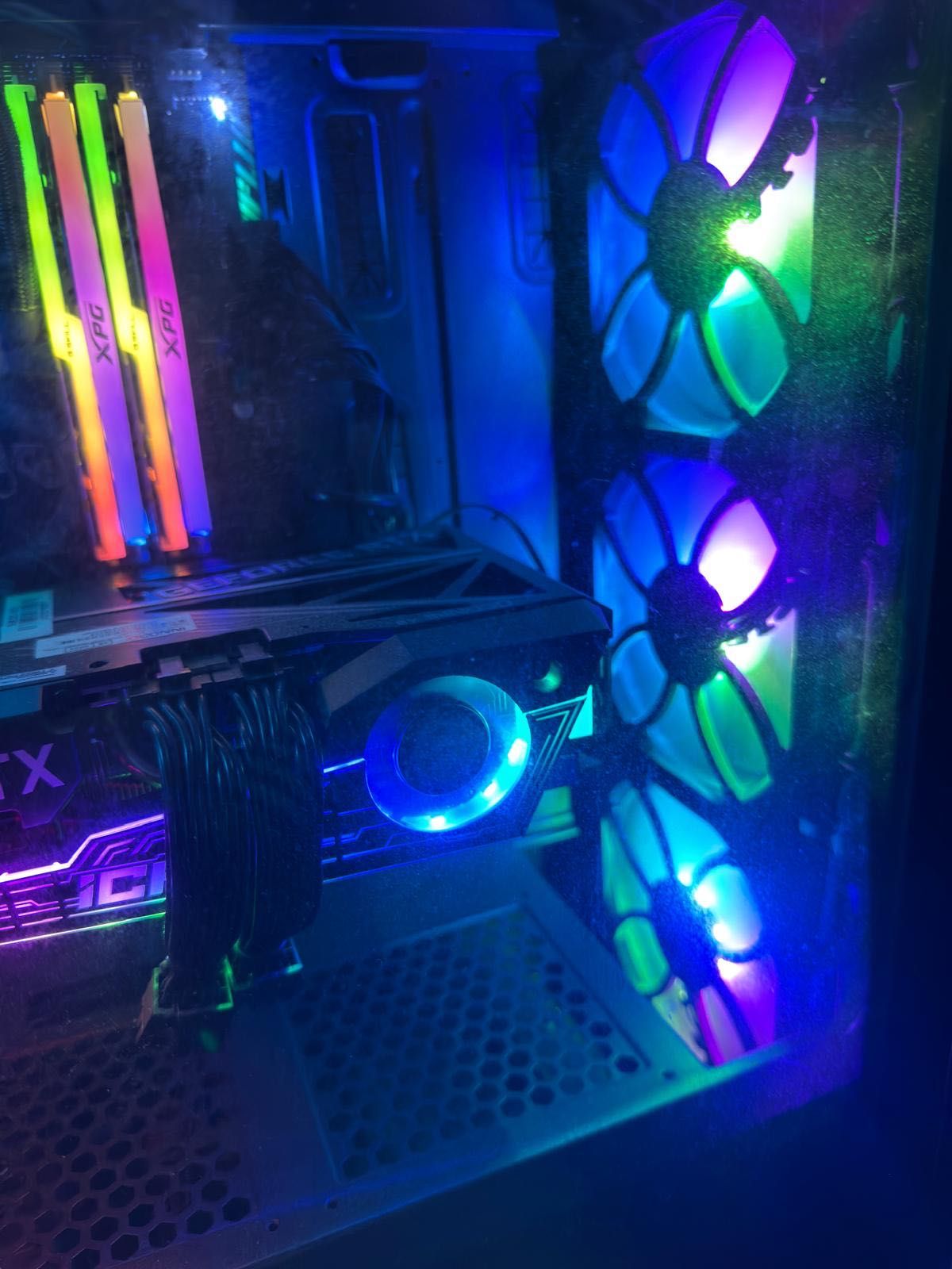 Vendo pc gaming.
