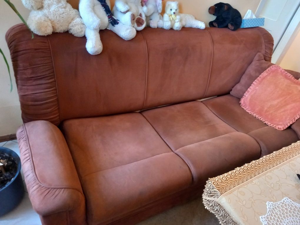 Komplet wypoczynkowy - kanapa, 2 fotele, 2 pufy