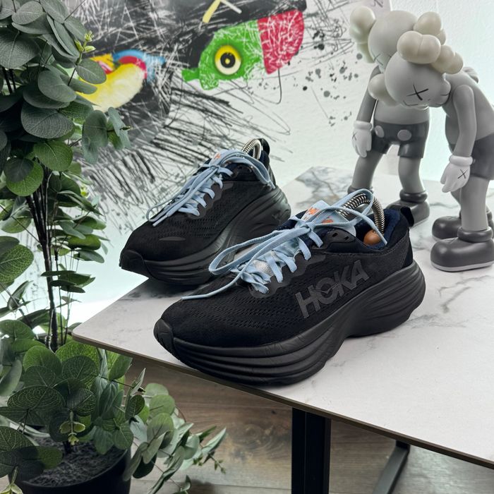 Кросівки Hoka Bondi 8 38.5 розмір Е6231